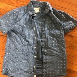 American Eagle Button-Down